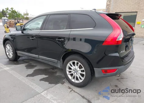 2010 Volvo Xc60 T6/T6 R-Design z USA, uszkodzony, nr VIN YV4992DZ4A2029943